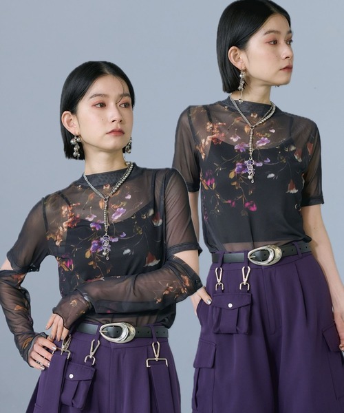 HARE（ハレ）の「2WAYフラワーガラシアートップス(HARE)（Tシャツ/カットソー・レディース・ネイビー/ブラック/グレー/パープル・FREE）」の2枚目の写真