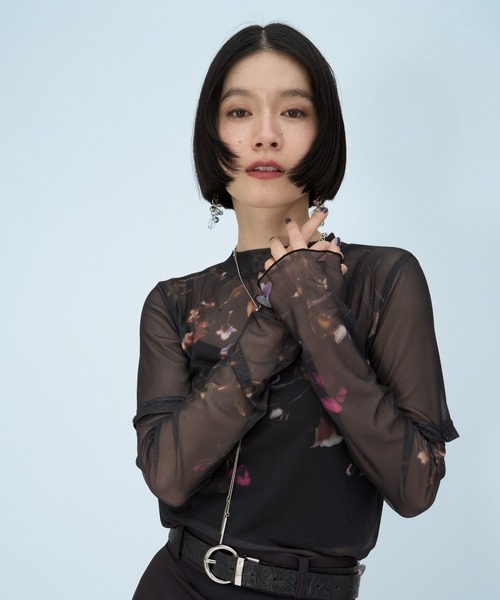 HARE（ハレ）の「2WAYフラワーガラシアートップス(HARE)（Tシャツ/カットソー・レディース・ネイビー/ブラック/グレー/パープル・FREE）」の10枚目の写真