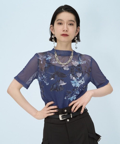 HARE（ハレ）の「2WAYフラワーガラシアートップス(HARE)（Tシャツ/カットソー・レディース・ネイビー/ブラック/グレー/パープル・FREE）」の17枚目の写真