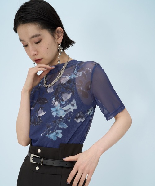 HARE（ハレ）の「2WAYフラワーガラシアートップス(HARE)（Tシャツ/カットソー・レディース・ネイビー/ブラック/グレー/パープル・FREE）」の18枚目の写真