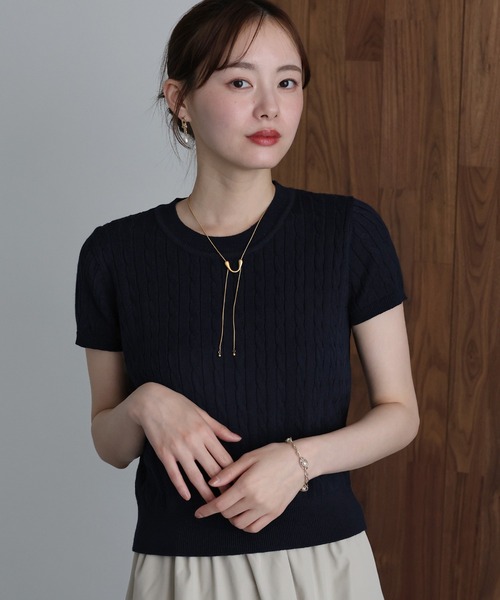 J by blue(ジェイバイブルー)の「キャップスリーブケーブルニット(ニット/セーター・レディース・ネイビー/アイボリー/グレー・MEDIUM)」の19枚目の写真