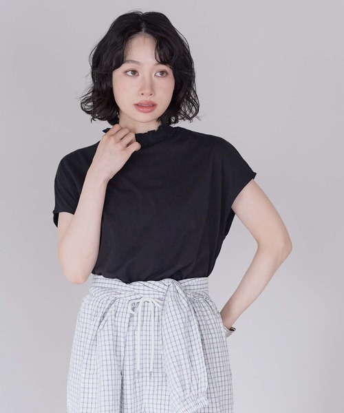 HEART MARKET（ハートマーケット）の「【接触冷感】衿シャーリングフレンチTシャツ（Tシャツ/カットソー・レディース・ブラック系2/ナチュラル/ブラック/ブラック系1/ホワイト/ホワイト系・FREE）」の3枚目の写真