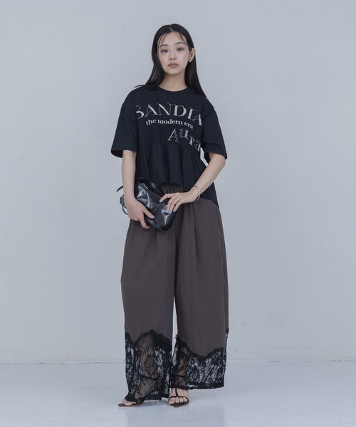 Eimee Law(エイミーロウ)の「ウェーブレース タックワイドパンツ(その他パンツ・レディース・ベージュ/ネイビー/ブラウン・FREE)」の14枚目の写真