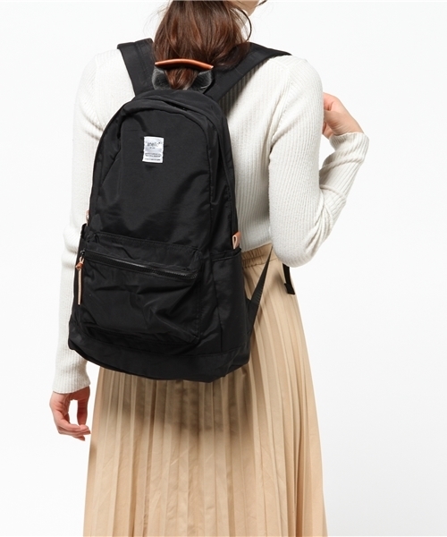 LIVI it(リヴィ イット)の「【LIVI it】クロス風コットンナイロンリュック(バックパック/リュック・レディース・ネイビー/ブラック/カーキ・FREE)」の13枚目の写真