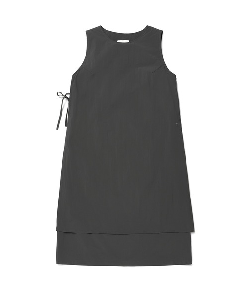 Snow Peak(スノーピーク)の「Snow Peak / Light Taslan Wmns Sleeveless Dress ライトタスラン スリーブレスドレス ワンピース 海外限定(ワンピース・レディース・ダークカーキ/ブラック・M/L/S)」の17枚目の写真