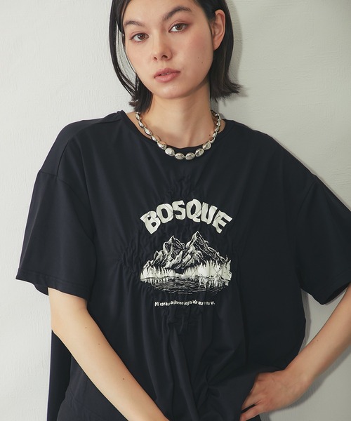 SMILE ORCHID(スマイルオーキッド)の「【接触冷感】クリアー天竺 シャーリングロゴTシャツ(Tシャツ/カットソー・レディース・ブラック/オフホワイト/グレー・FREE)」の3枚目の写真