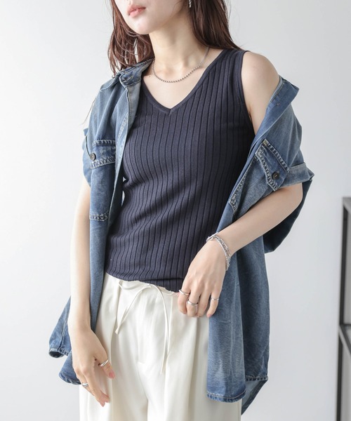 La-gemme(ラジェム)の「シンプル2wayリブニットトップス(ニット/セーター・レディース・グレー/ブラック/ピンク/ホワイト/ネイビー・フリー)」の16枚目の写真
