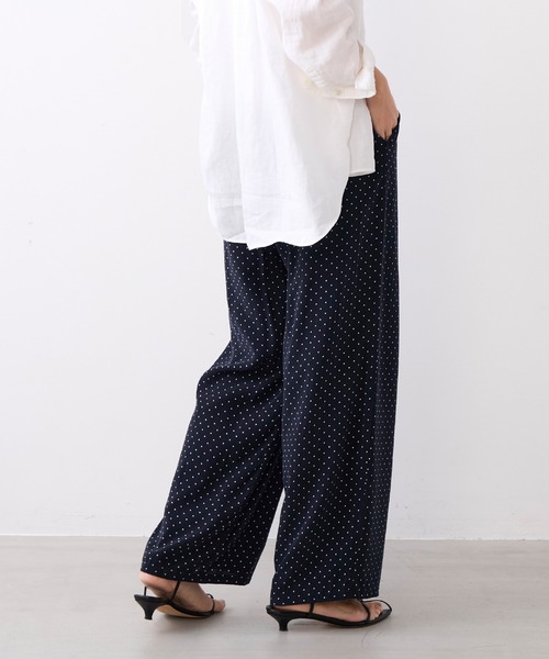 MICA&DEAL(マイカ&ディール)の「とろみタックパンツ〈2サイズ展開〉〈セットアップ対応〉(その他パンツ・レディース・ダークグリーン/マルチ/ベージュ・38/36)」の17枚目の写真