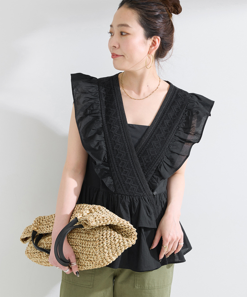 Ручная стирка возможна / Frill‑noose ребра блузка (Frill noose blouse)
