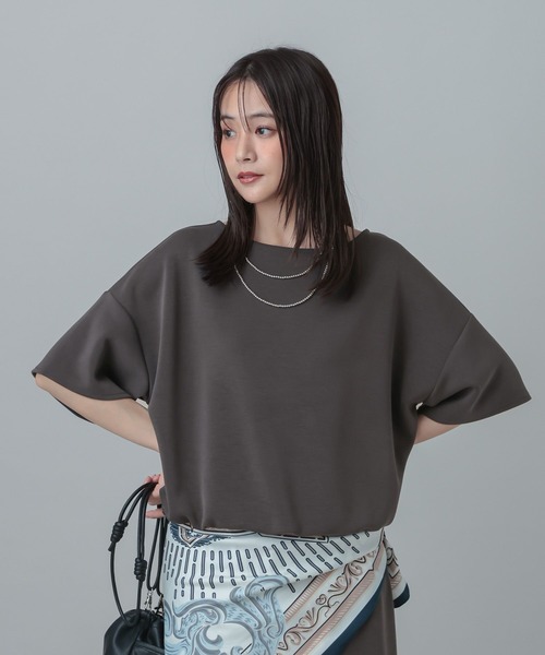GLOBAL WORK(グローバルワーク)の「MATINEE LINE/フィブリルゆるプルオーバー半袖/678447(Tシャツ/カットソー・レディース・カーキ/チャコールグレー/ネイビー・LARGE/MEDIUM)」の7枚目の写真