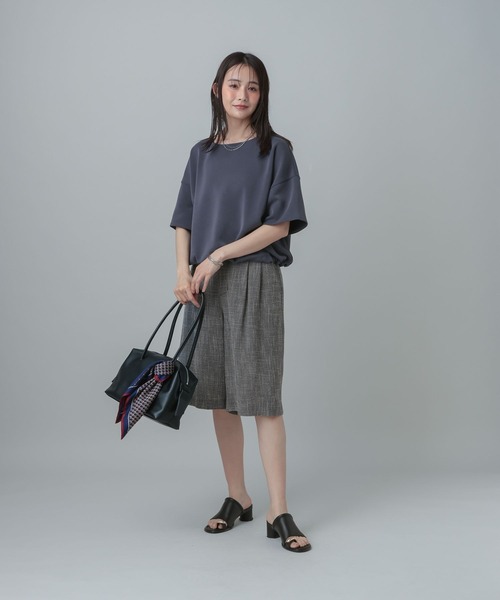 GLOBAL WORK(グローバルワーク)の「MATINEE LINE/フィブリルゆるプルオーバー半袖/678447(Tシャツ/カットソー・レディース・カーキ/チャコールグレー/ネイビー・LARGE/MEDIUM)」の17枚目の写真