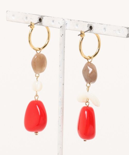tone(トーン)の「【colore】マルチカラードロップピアス(MA)(ピアス(両耳用)・レディース・レッド・FREE)」の6枚目の写真