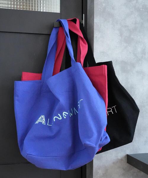 ALL NEW MART(オールニューマート)の「ALL NEW MART ビッグトートバッグ(トートバッグ・レディース・アイボリー/ブルー/ブラック/レッド系1・00)」の8枚目の写真