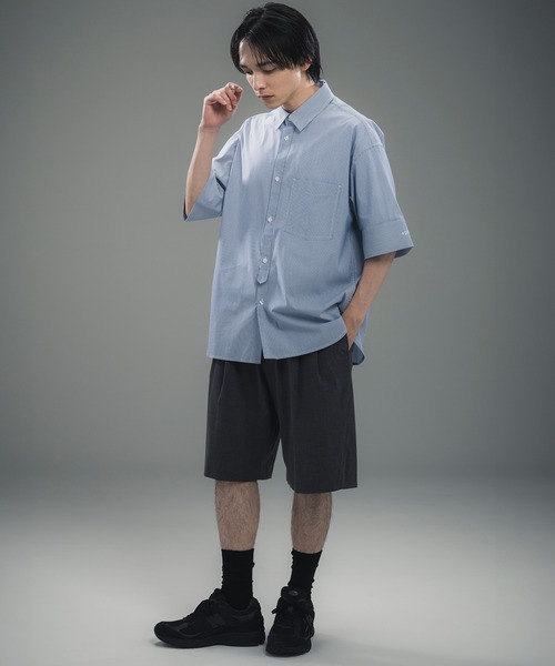 +phenix(プラスフェニックス)の「+phenix(プラスフェニックス)CUFFED SHORT SLEEVE SHIRT / カフスショートスリーブシャツ(シャツ/ブラウス・メンズ・ブルー/サックスブルー/ブラック・M/XL/L)」の16枚目の写真
