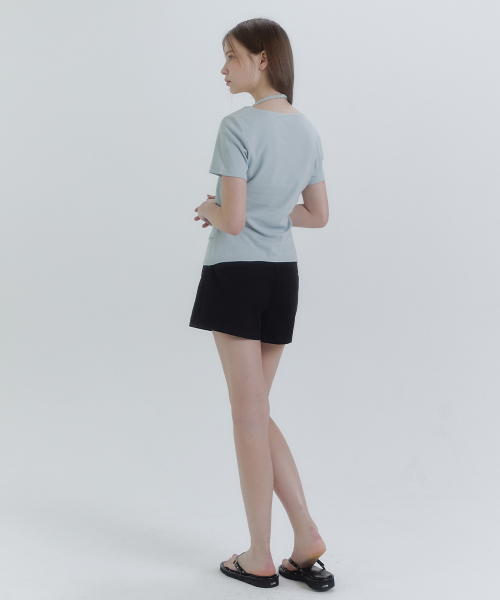 MICANE（ミケーネ）の「エイベルホルターネックワンピースT-ショート.ver（Tシャツ/カットソー・レディース・アイボリー/ブラック/スカイブルー・X-LARGE/LARGE/MEDIUM/SMALL）」の6枚目の写真