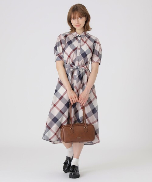 BLUE LABEL CRESTBRIDGE(ブルーレーベルクレストブリッジ)の「ボストンバッグ(ハンドバッグ・レディース・ブラウン系その他3/ブラック・FREE)」の10枚目の写真
