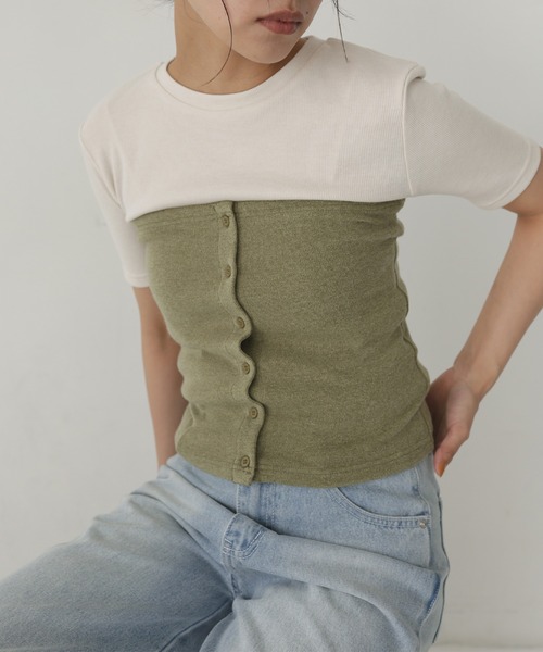 hellam(へラム)の「マルチウェイビスチェセットTシャツ(Tシャツ/カットソー・レディース・ブラウン/ブラック/カーキ・FREE)」の3枚目の写真