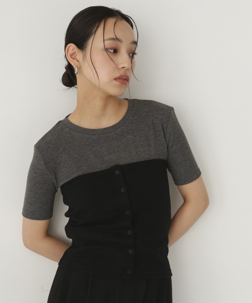 hellam(へラム)の「マルチウェイビスチェセットTシャツ(Tシャツ/カットソー・レディース・ブラウン/ブラック/カーキ・FREE)」の1枚目の写真