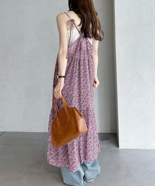 umune(ウムネ)の「キャミワンピース ペイズリー柄 ロング丈 ティアードワンピース ノースリーブ フレア Aライン ゆったり レイヤード 体型カバー(ワンピース・レディース・イエロー/レッド・FREE)」の6枚目の写真