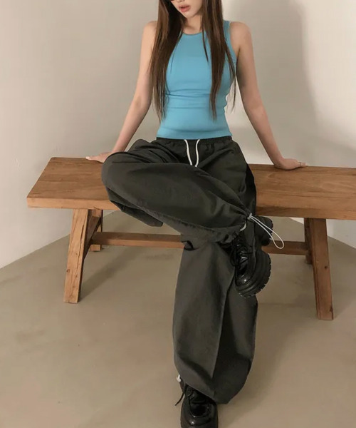 VIVID LADY(ビビッドレディー)の「アウトシームタック ドロストワイドパンツ(その他パンツ・レディース・ホワイト/ブラック/チャコールグレー/ベージュ/ピンク・FREE)」の21枚目の写真