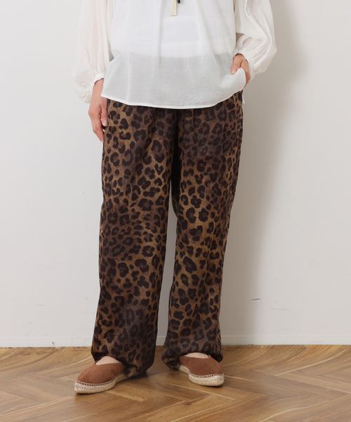 JOURNAL STANDARD LUXE(ジャーナルスタンダード ラックス)の「レオパローン イージーテーパーパンツ(その他パンツ・レディース・ブラウン・FREE)」の8枚目の写真