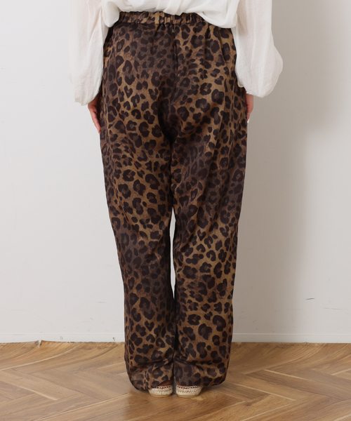 JOURNAL STANDARD LUXE(ジャーナルスタンダード ラックス)の「レオパローン イージーテーパーパンツ(その他パンツ・レディース・ブラウン・FREE)」の12枚目の写真