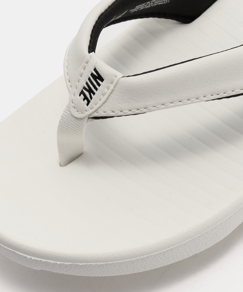 plage(プラージュ)の「NIKE / ナイキ MARINA サンダル(サンダル・レディース・ホワイト/ブラック・23cm/25cm)」の13枚目の写真
