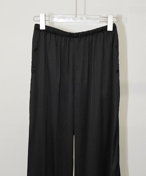 chuclla(チュクラ)の「フリルヘムサテンパンツ chw26s362(その他パンツ・レディース・ブラック・M/S)」の10枚目の写真
