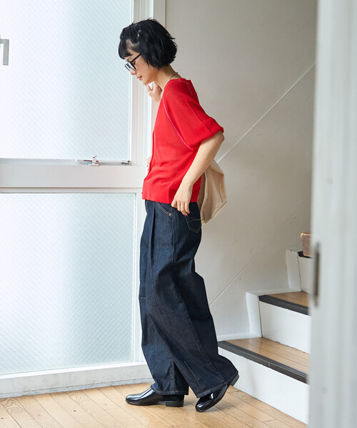 FREAK'S STORE(フリークスストア)の「SOMETHING × FREAK'S STORE/サムシング 別注 TUCK CURVE WIDE DENIM/タックカーブ ワイドデニム/バレルパンツ(デニムパンツ・レディース・ネイビー/ブルー・SMALL/MEDIUM)」の9枚目の写真