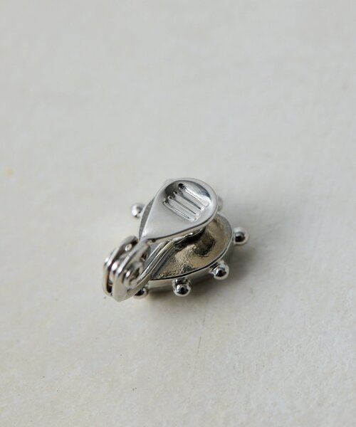 ear PAPILLONNER(イアパピヨネ)の「《WEB&一部店舗限定》ターコイズハートストーンイヤリング(イヤリング・レディース・ブルー系その他・FREE)」の5枚目の写真