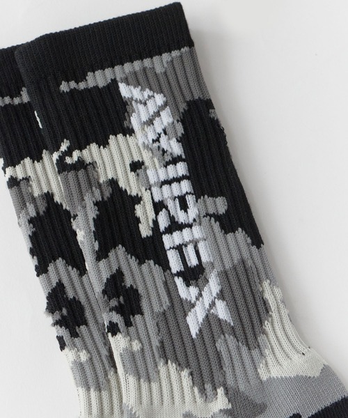 AVIREX(アヴィレックス)の「AVIREX/アビレックス AX Camouflage 3P Socks カモフラージュ 3足組 ソックス 靴下 迷彩柄 サイドプリント クルー丈ソックス 3足セット メンズ 秋 秋服 2026年秋冬(ソックス/靴下・メンズ・カモフラージュ・25-27)」の15枚目の写真