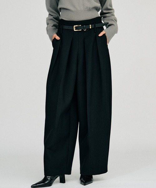 PRANK PROJECT(プランクプロジェクト)の「【2026Autumn Pre-Order】フォルムコクーンパンツ / Form Cocoon Pants(スラックス・レディース・グレー/ブラック/モカ・38/36)」の1枚目の写真
