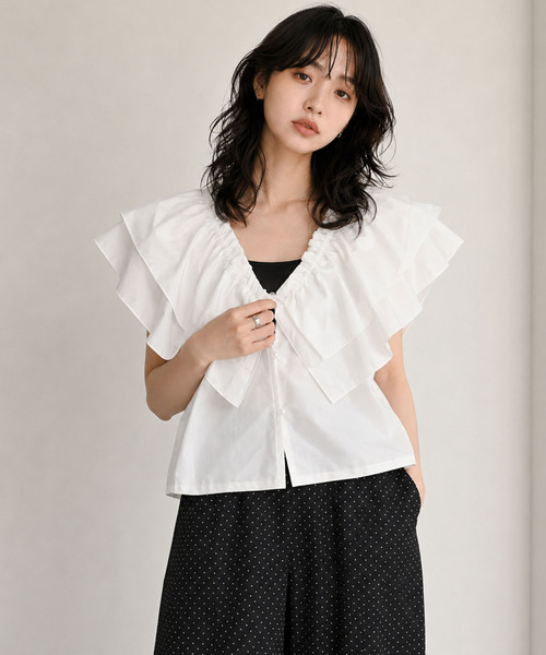 Dita Muaj.(ディータムアージュ)の「ブロードマルチフリルトップス(その他トップス・レディース・ブラック/ブラウン/OFF WHT・FREE)」の1枚目の写真