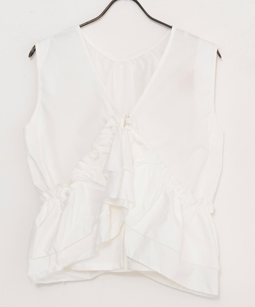 Dita Muaj.(ディータムアージュ)の「ブロードマルチフリルトップス(その他トップス・レディース・ブラック/ブラウン/OFF WHT・FREE)」の4枚目の写真