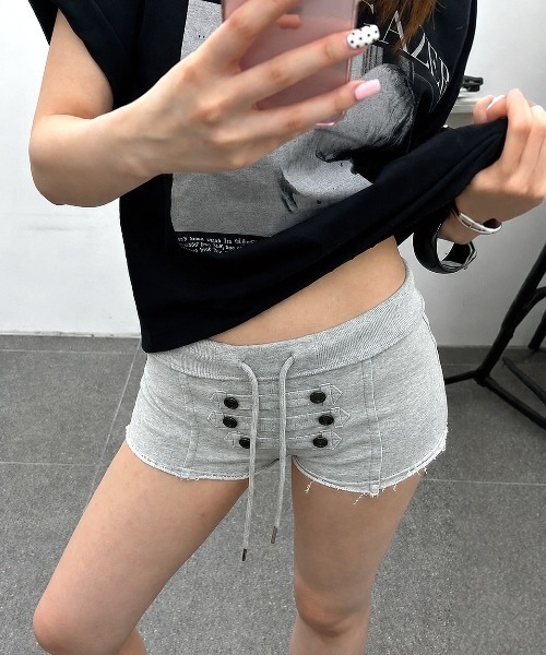 SHEENA（シーナ）の「ナポレオンボタンデザインスウェットショートパンツ（スウェットパンツ・レディース・グレー・M）」の10枚目の写真