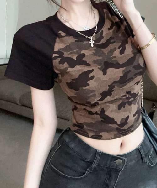 SHEPP(シープ)の「迷彩柄 ラグラン半袖Tシャツ カモフラ タイトトップス(Tシャツ/カットソー・レディース・カーキ・L/M)」の19枚目の写真