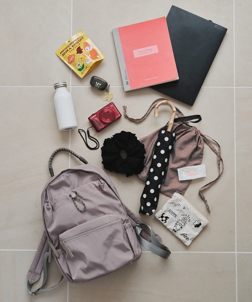 Green　Parks（グリーンパークス）の「【10ポケBag】収納アドバイザー監修リュック（バックパック/リュック・レディース・ブラック/グレー・FREE）」の4枚目の写真