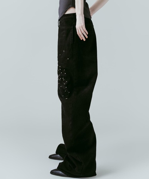 Knuth Marf（クヌースマーフ）の「Knuth Marf / クヌースマーフ studded draped denim pants（デニムパンツ・レディース・ブラック/ブルー・SMALL/X-SMALL）」の5枚目の写真