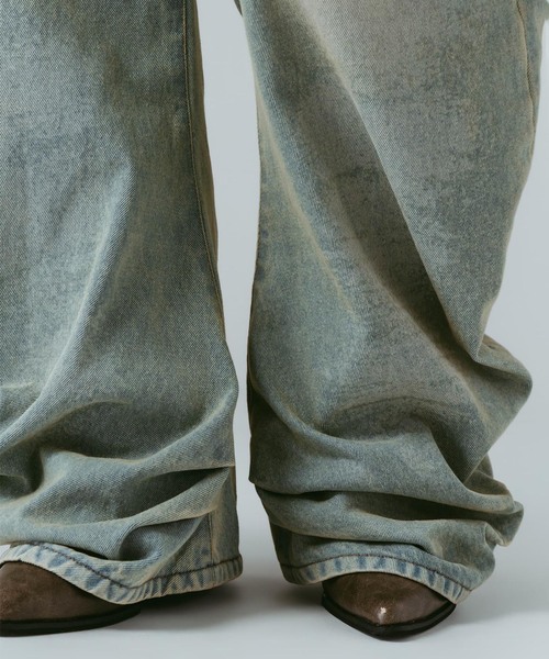Knuth Marf（クヌースマーフ）の「Knuth Marf / クヌースマーフ studded draped denim pants（デニムパンツ・レディース・ブラック/ブルー・SMALL/X-SMALL）」の13枚目の写真