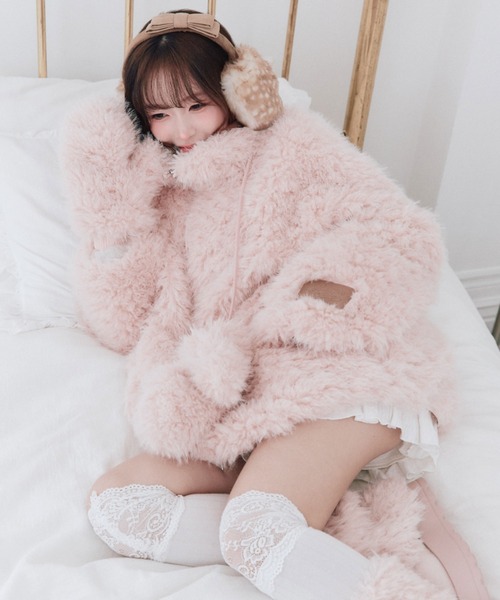 OLIVE des OLIVE(オリーブデオリーブ)の「Fluffy Fur Blouson(ブルゾン・レディース・ブラック/サックスブルー/オフホワイト/ピンク・FREE)」の4枚目の写真