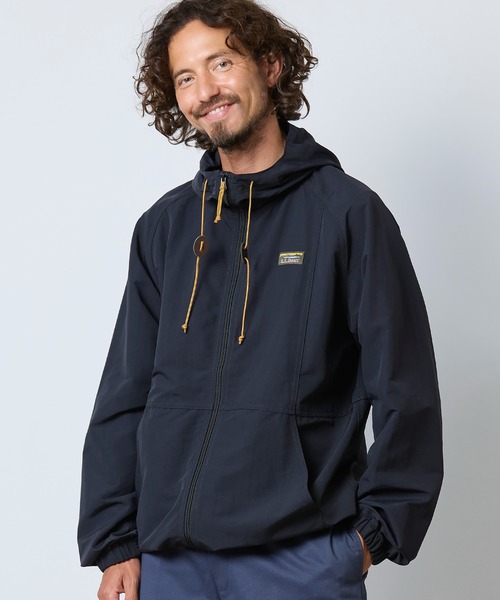 L.L.Bean(エルエルビーン)の「マウンテン・クラシック・フルジップ・ジャケット 米国フィット・レギュラー(マウンテンパーカー・メンズ・ブラック・X-LARGE/LARGE/MEDIUM/SMALL)」の11枚目の写真