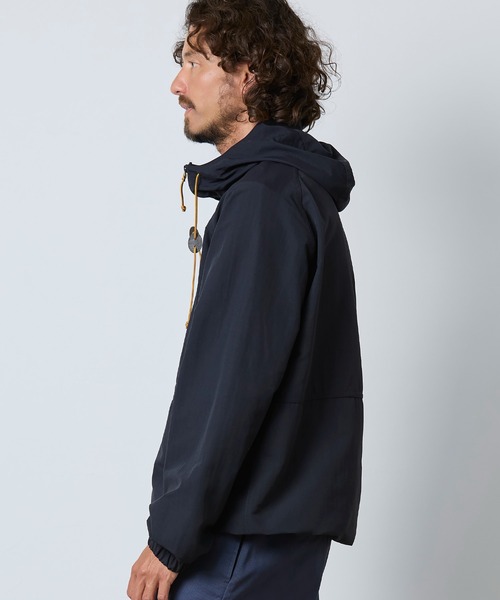 L.L.Bean(エルエルビーン)の「マウンテン・クラシック・フルジップ・ジャケット 米国フィット・レギュラー(マウンテンパーカー・メンズ・ブラック・X-LARGE/LARGE/MEDIUM/SMALL)」の13枚目の写真