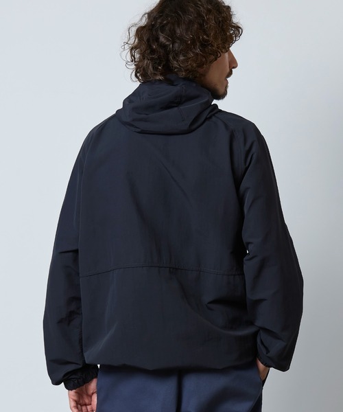 L.L.Bean(エルエルビーン)の「マウンテン・クラシック・フルジップ・ジャケット 米国フィット・レギュラー(マウンテンパーカー・メンズ・ブラック・X-LARGE/LARGE/MEDIUM/SMALL)」の14枚目の写真