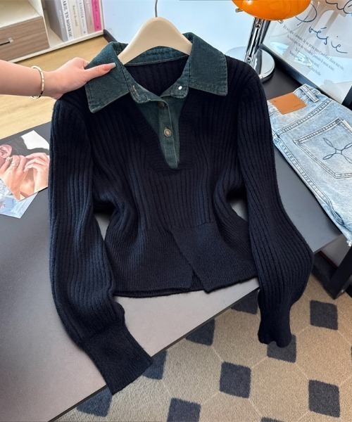 LUCPY(ラクピー)の「デニム襟ドッキング Vネックリブニットプルオーバー(その他トップス・レディース・イエロー/ブラウン/ブラック/ホワイト/レッド・FREE)」の2枚目の写真