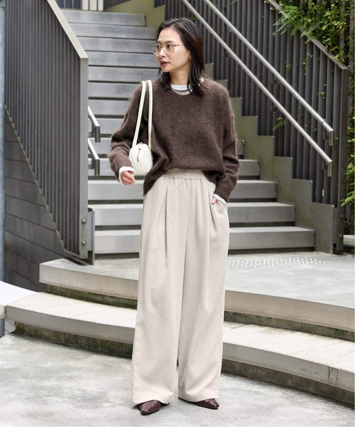 JOURNAL STANDARD(ジャーナルスタンダード)の「《新色あり/追加》コーデュロイワイドパンツ(その他パンツ・レディース・ホワイト×ホワイト/ライトブルー/ブラック系その他・38/36)」の5枚目の写真