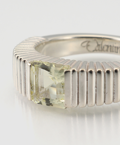 JOURNAL STANDARD(ジャーナルスタンダード)の「【VALENTINE /ヴァレンタイン】Fluted SQ Stone Ring (silver)(リング・レディース・シルバー・FREE/13)」の4枚目の写真
