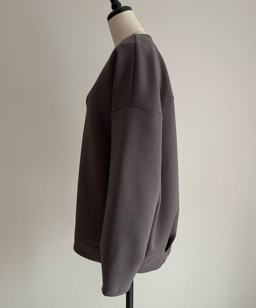 Emma Taylor(エマテイラー)の「【フォルムにこだわったカーディガン】ダンボールコクーンフォルムカーディガン(カーディガン/ボレロ・レディース・チャコールグレー/ブラック/オフホワイト/モカ・FREE)」の17枚目の写真