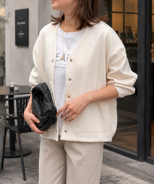 Emma Taylor(エマテイラー)の「【フォルムにこだわったカーディガン】ダンボールコクーンフォルムカーディガン(カーディガン/ボレロ・レディース・チャコールグレー/ブラック/オフホワイト/モカ・FREE)」の13枚目の写真
