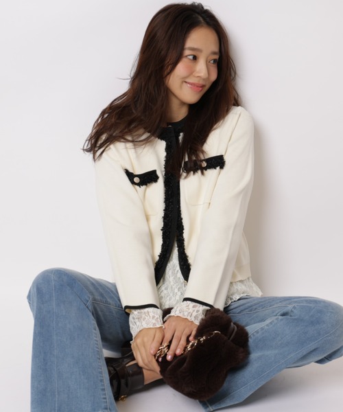 JUSGLITTY(ジャスグリッティー)の「デコラブレードニットジャケット(ニット/セーター・レディース・ピンク/ブラック/ホワイト・2)」の8枚目の写真