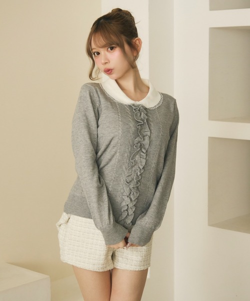 TITTY&CO.(ティティーアンドコー)の「フロントフリルニットカーディガン(カーディガン/ボレロ・レディース・ブラック/ホワイト/グレー・FREE)」の15枚目の写真